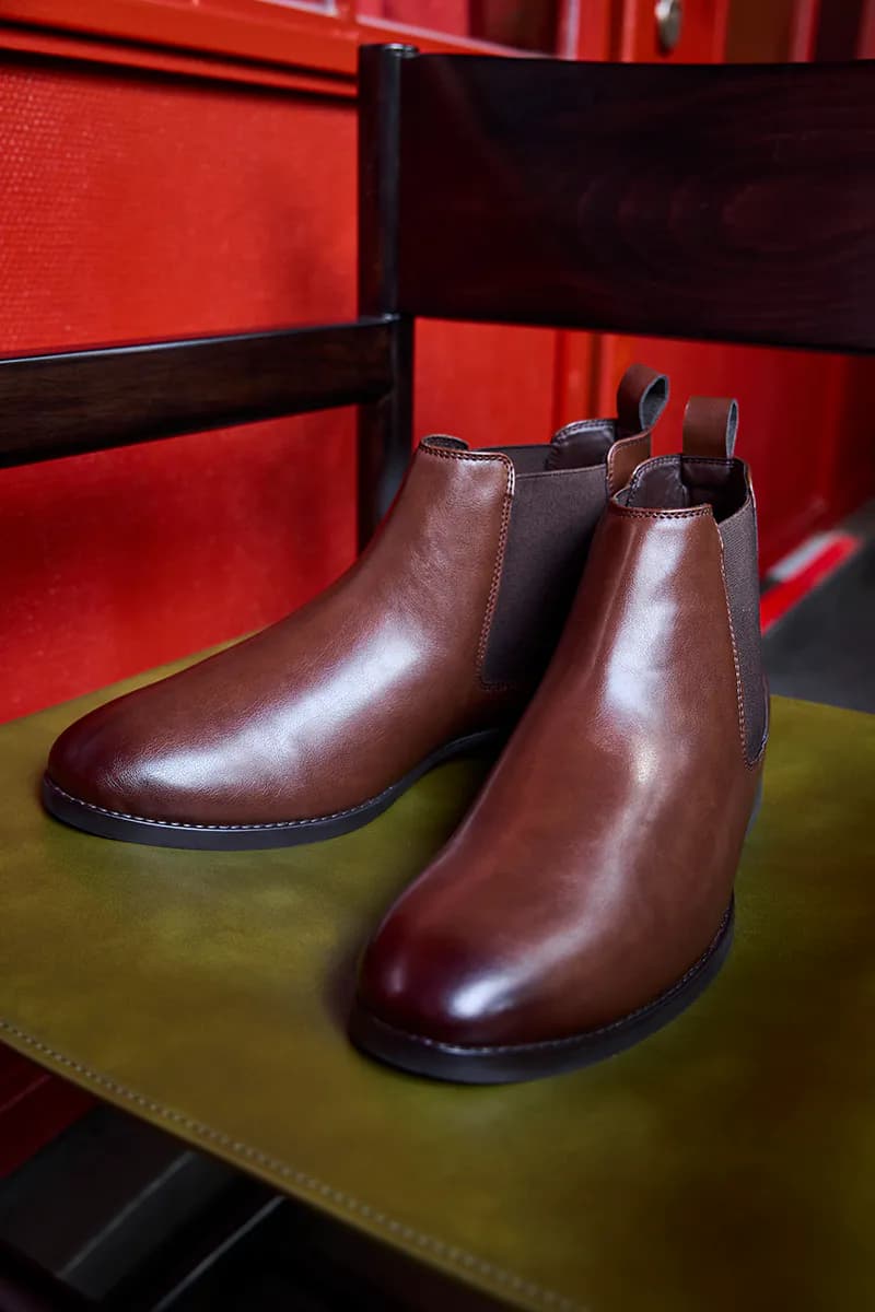 Chelsea Leather Boots